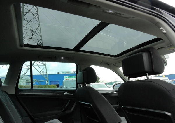Volkswagen Tiguan cena 89900 przebieg: 139000, rok produkcji 2018 z Sulęcin małe 497